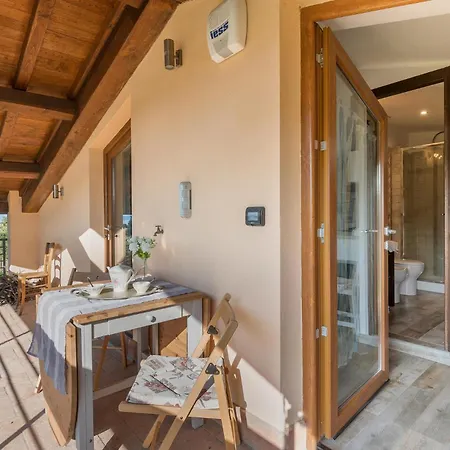 Montecchio Каподимонте